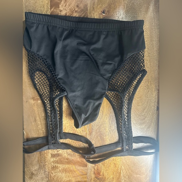 Fishnet Rave Shorts - Picture 2 of 2